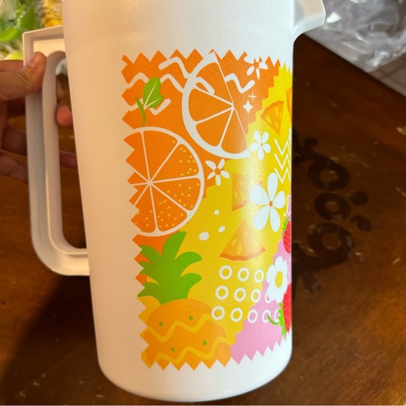 Tupperware Pitcher and Mug Set - Picture 2 of 12